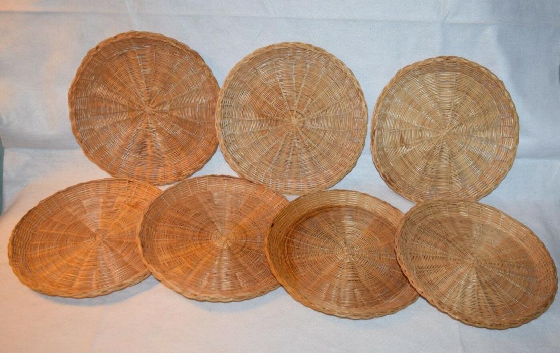 Vintage Wicker 9 1/2 in Paper Plate Holders Lot of 7 Picnic Camping
