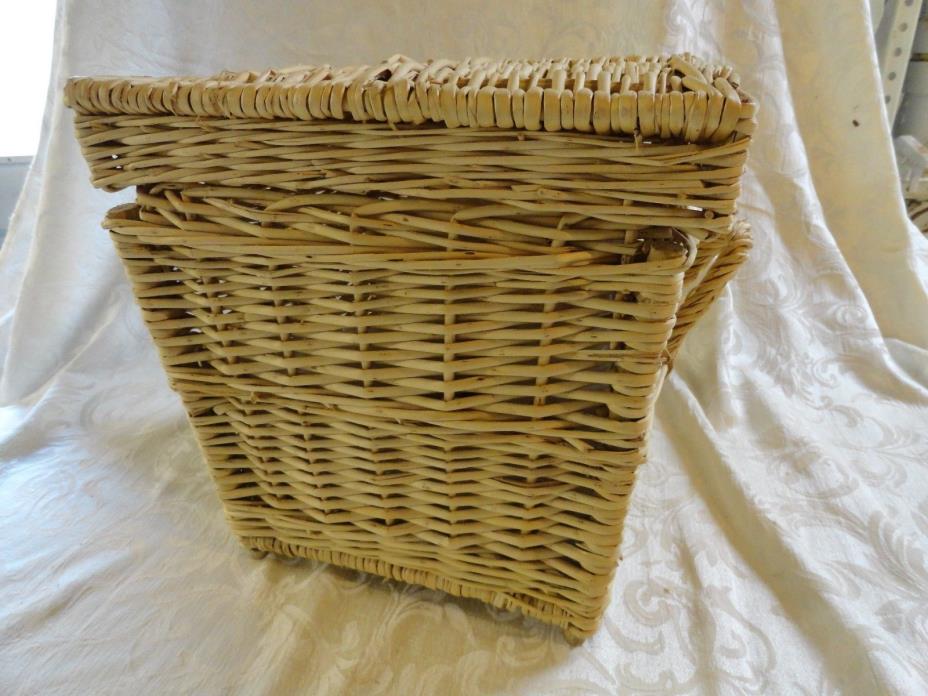 New Vintage Wicker Picnic Storage Basket Attached Lid