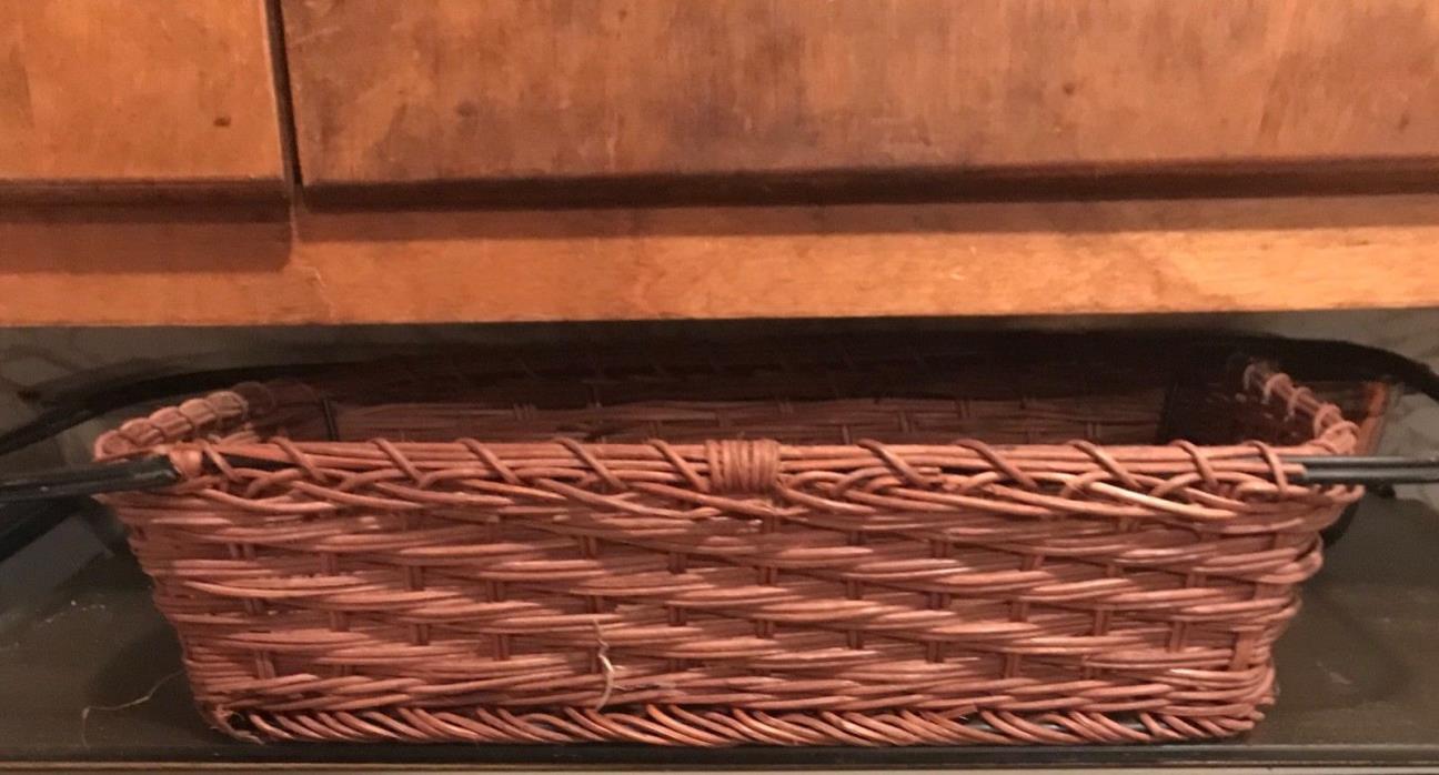 Wicker Basket Serving Plate with Iron Handles