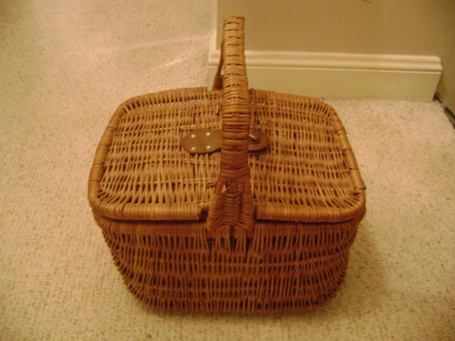Wicker Picnic Basket About 14 1/2 Inches Tall With Handle 15 Inches Wide