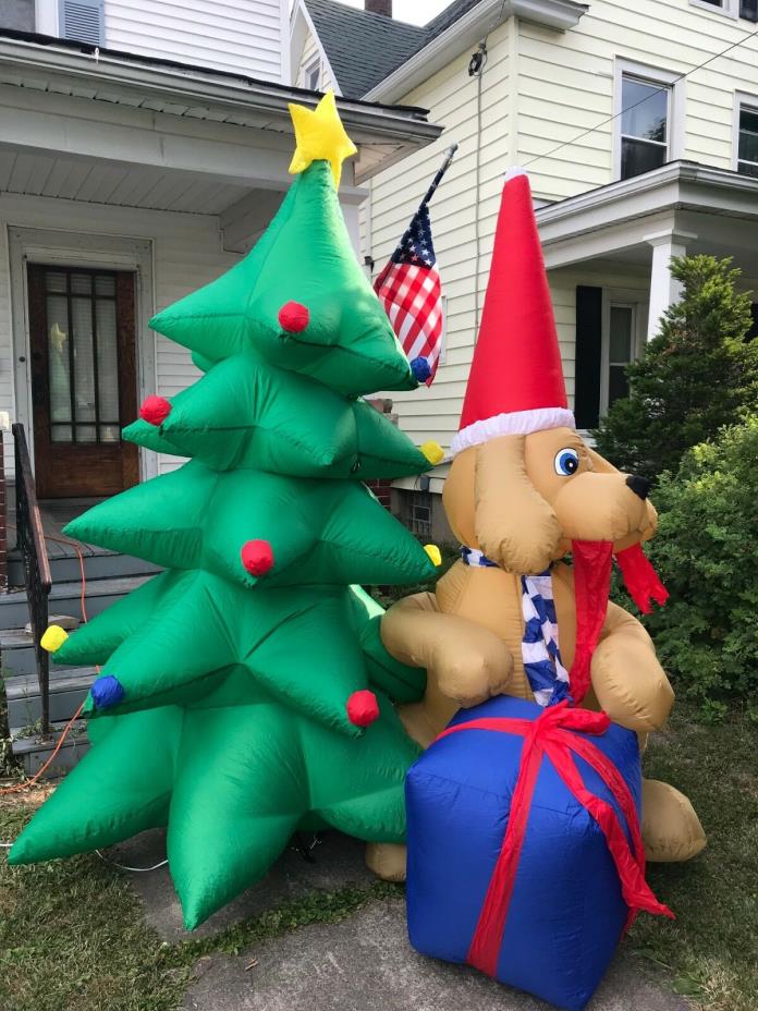 Gemmy Airblown Christmas 11' Puppy w/ Tree Inflatable