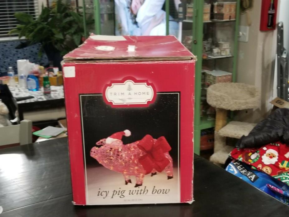 Lighted Icy Pig with Bow Brand New