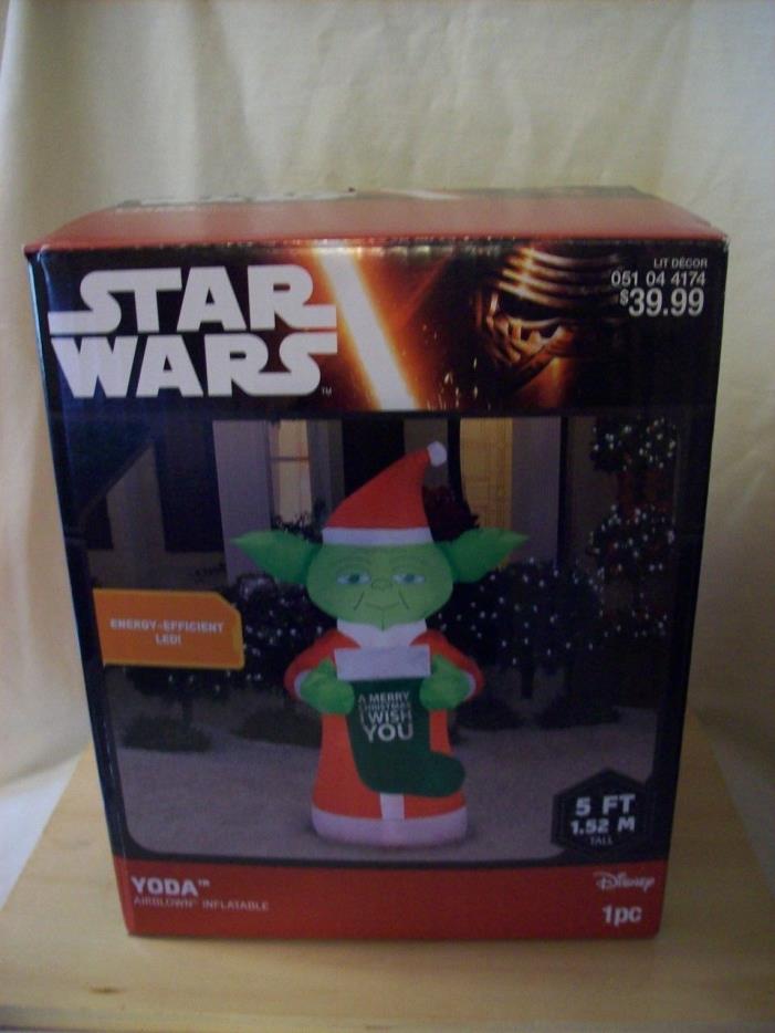 NIB Gemmy Christmas Airblown Inflatable Star Wars Yoda 5' Yard Decor LED Santa