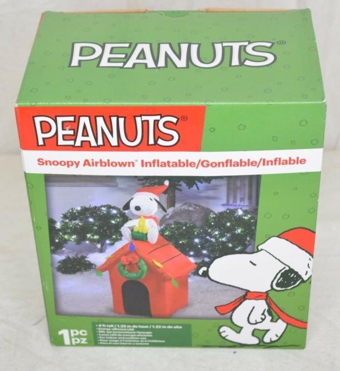 Peanuts Christmas 4 ft Lighted Snoopy & Woodstock Doghouse Airblown Inflatable