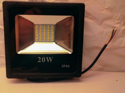 20W LED Flood SecurityLight Security Outdoor 200W Bulb Equivalent Waterproof P66