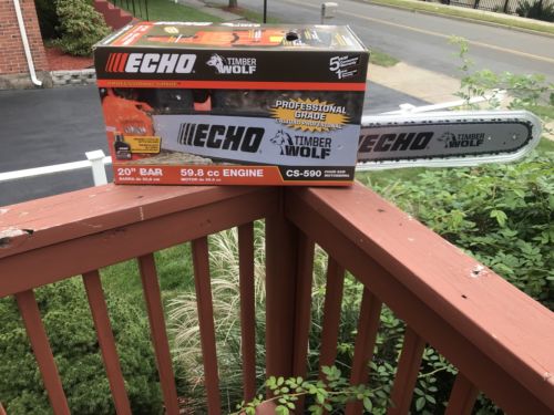 ECHO CS-590 20 in. 59.8cc Chainsaw Professional Grade Saw 20 Bar Timber Wolf
