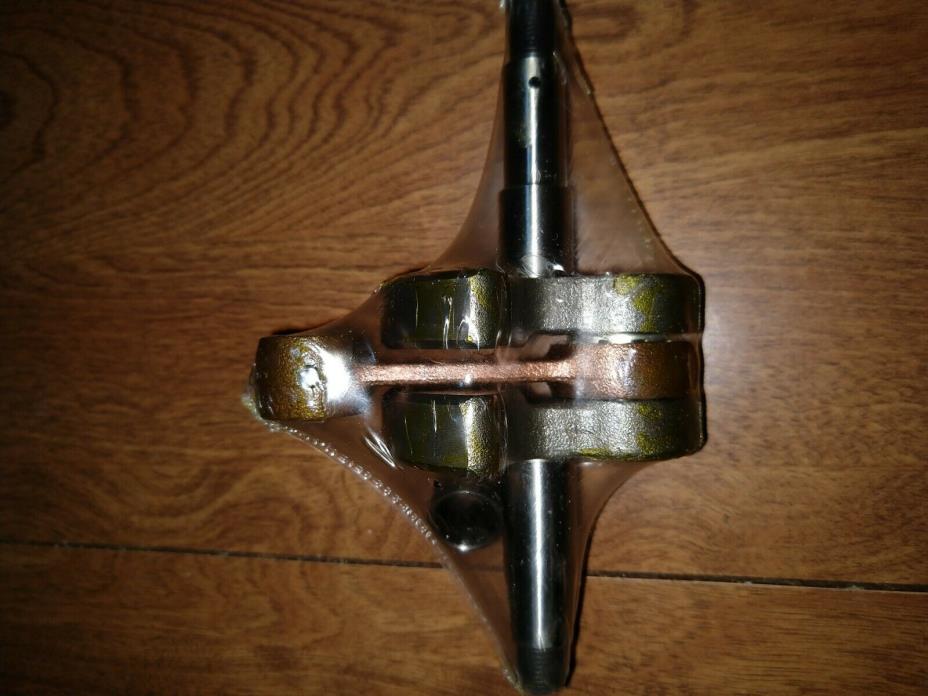 Husqvarna 268XP, 272XP, etc. New crankshaft and wrist pin bearing ( old style.)