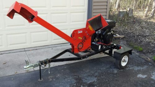 DR Towable Wood Chipper 18 HP With DOLLY