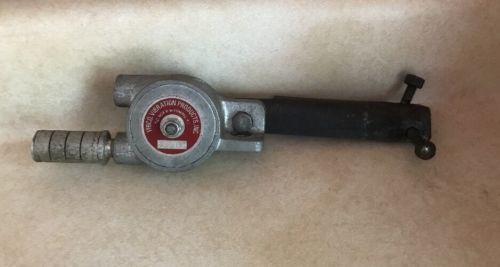 VIBCO BBS-160 Pneumatic Vibrator, 160 lb, 5500 vpm, 80psi Used  * LOOK* WOW!