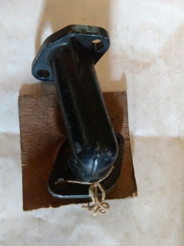 Briggs and Stratton  intake NOS NLA 21926