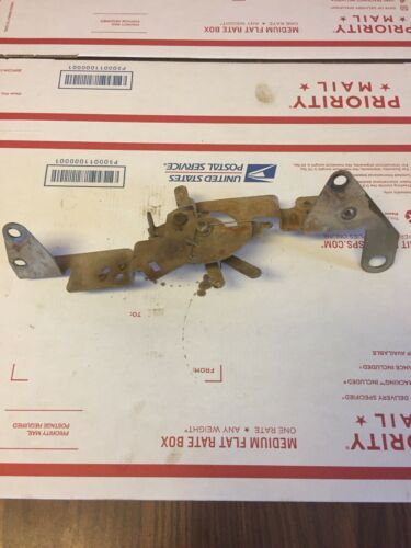 Kohler CH18S Throttle Control Bracket 24 126 02