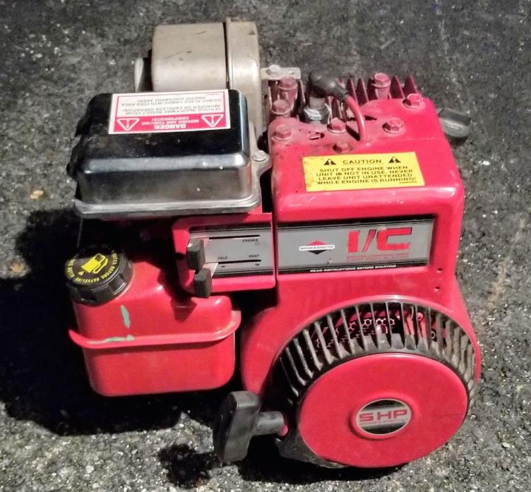 Briggs Stratton 5hp I/C Horizontal Shaft Engine 132232 3/4 PTO Cast iron Sleeve
