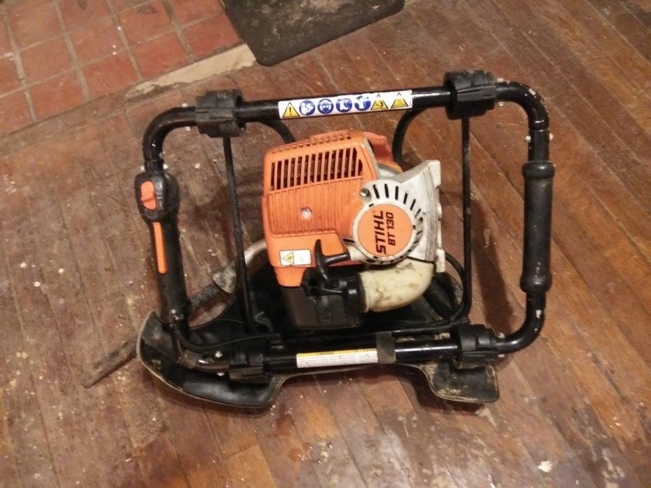 Stihl BT 130 Gas Powered One Man Auger,very low hour machine,powerhead only