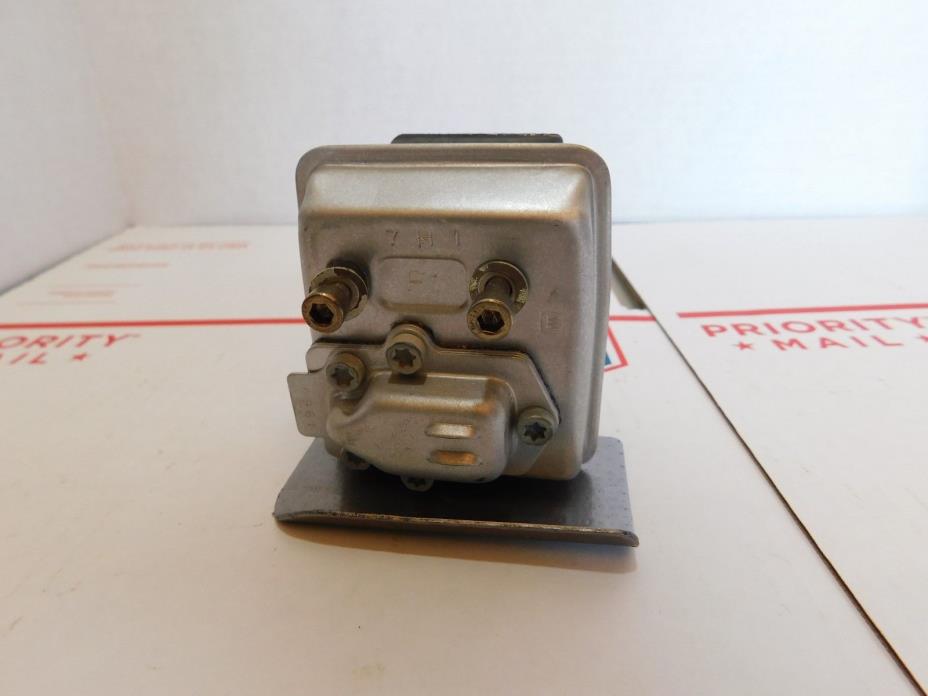 Echo ES-250 Handheld Leaf Blower Exhaust Muffler Assembly OEM
