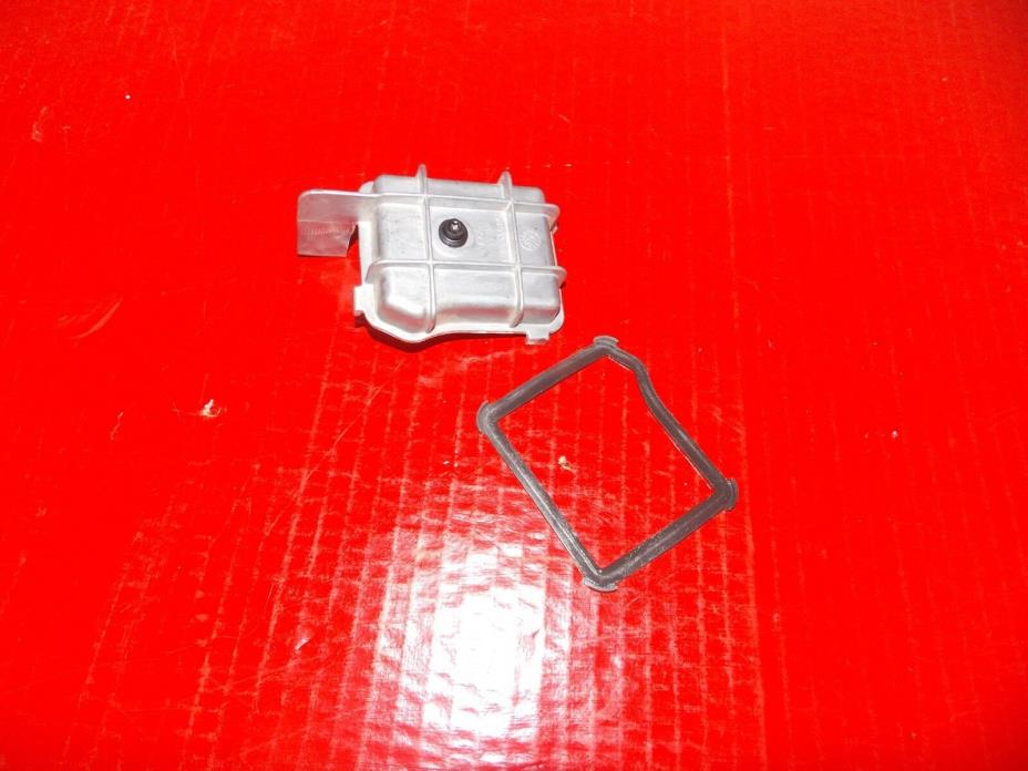 RYOBI BLOWER RY 09440 CAM COVER 640306001 / GASKET 901705003