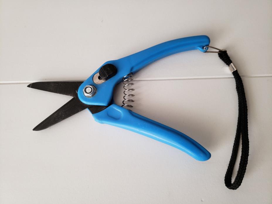Locking Hand Pruners Pruning Shears Blade Gardening Trimming Cutters Blue