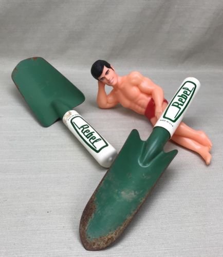 REBEL Vintage Gardening Hand Tools Trowel & Transplanter Green Spade Made in USA