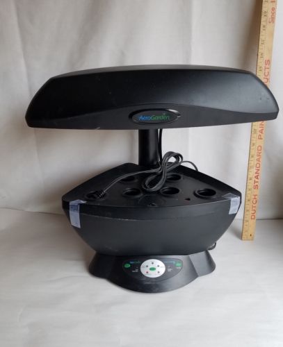 Aerogarden Spacesaver 6 Pod Great Shape Works and Ready for Use