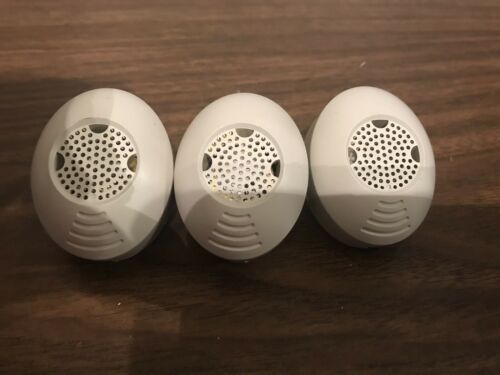 Victor M750SN Pest Chaser Mouse Control  Lot Of  3 Mice Repellent Plug In