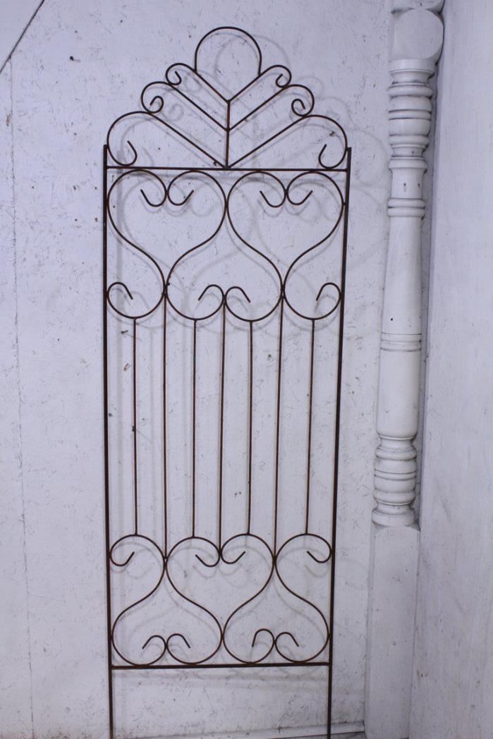 Wrought Iron Princess Trellis for Climbing Vines Garden Decoration