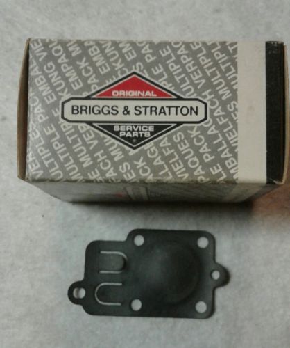 BRIGGS AND STRATTON DIAPHRAGM 270026