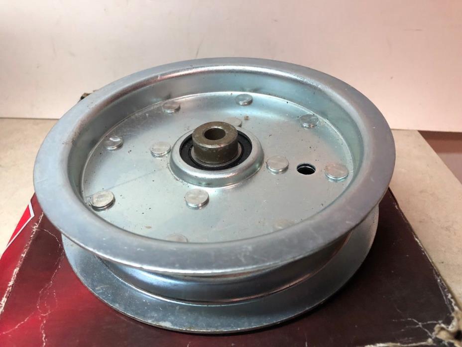 NOS Murray / BRIGGS  OEM Flat Idler Pulley 095068MA