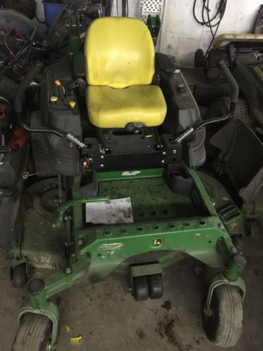 John Deere Z950M 60” Zero Turn Mower 1035hrs