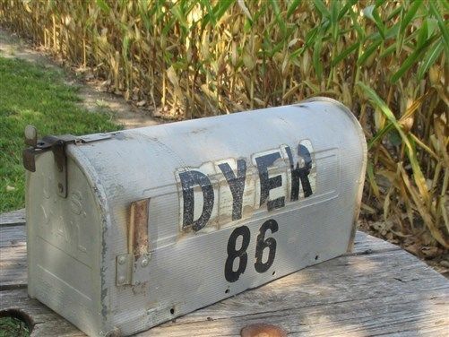 Classic Tin Metal US Mailbox Country Road Farm House Old School Vintage Postal v