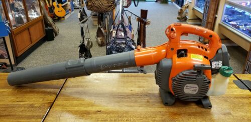 Husqvarna 125B HandHeld Gas Leaf Blower 28cc