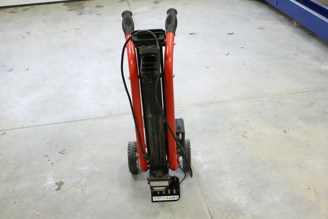 Homelite Electric Log Splitter 20 Sec Cycle Time 5 Ton RAM Portable Design Used