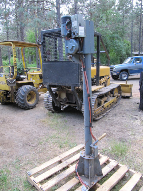 Carco Cherry Picker Truck Crane 12 Volt