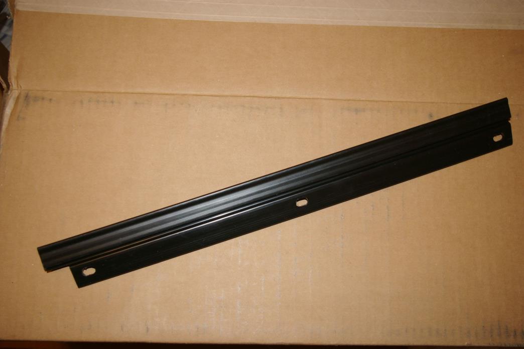 NEW..TORO CCR-2400 scraper bar fitting snowblower thrower 55-8760 replacement