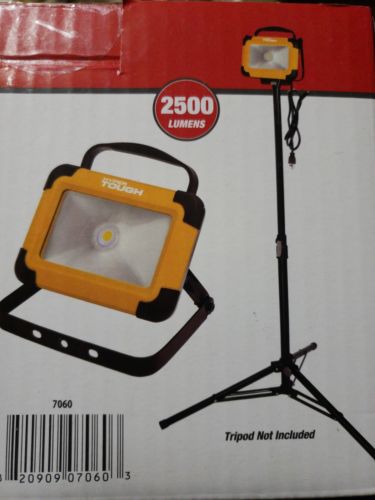 Hyper Tough 2500 Lumen LED Area Light with 360 Swivel Handle and 5 Ft Cord