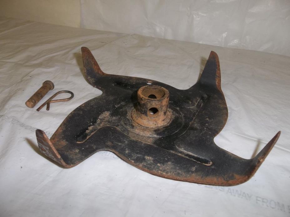 HUSQVARNA CT 16 TILLER/CULTIVATOR TINE ASSEMBLY OUTER RIGHT REPAIR PART