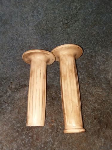 Mantis sv-4/b type 1e   garden tiller handle grips  part only bin1026