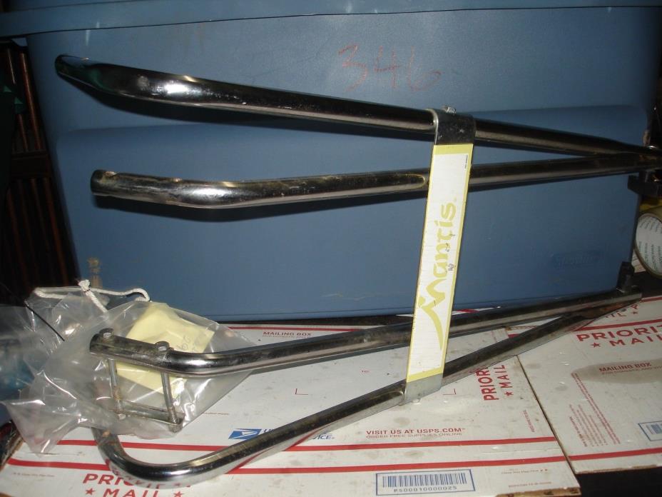 Mantis sv-5c/2  garden tiller handles   part only bin 348