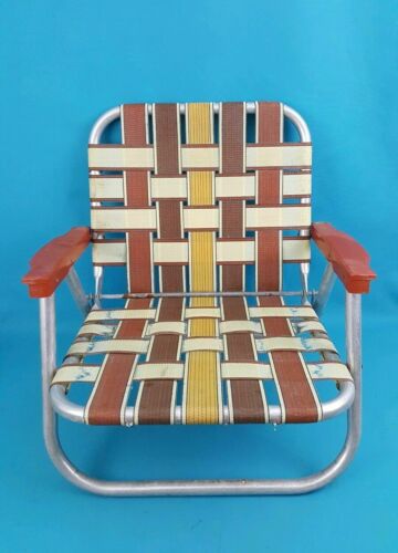 Vintage SHORT Sitting Brown White Webbing Aluminum Lawn Folding Patio Chair