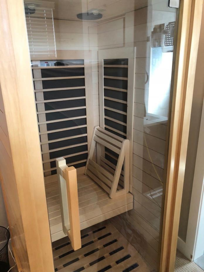 Sunlighten Signature I Far Infrared Light, low EMF sauna in basswood