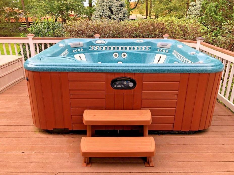 HOT SPRING 7 PERSON 500 GALLON GRANDEE Spa Hot Tub Jacuzzi Winchester, VA