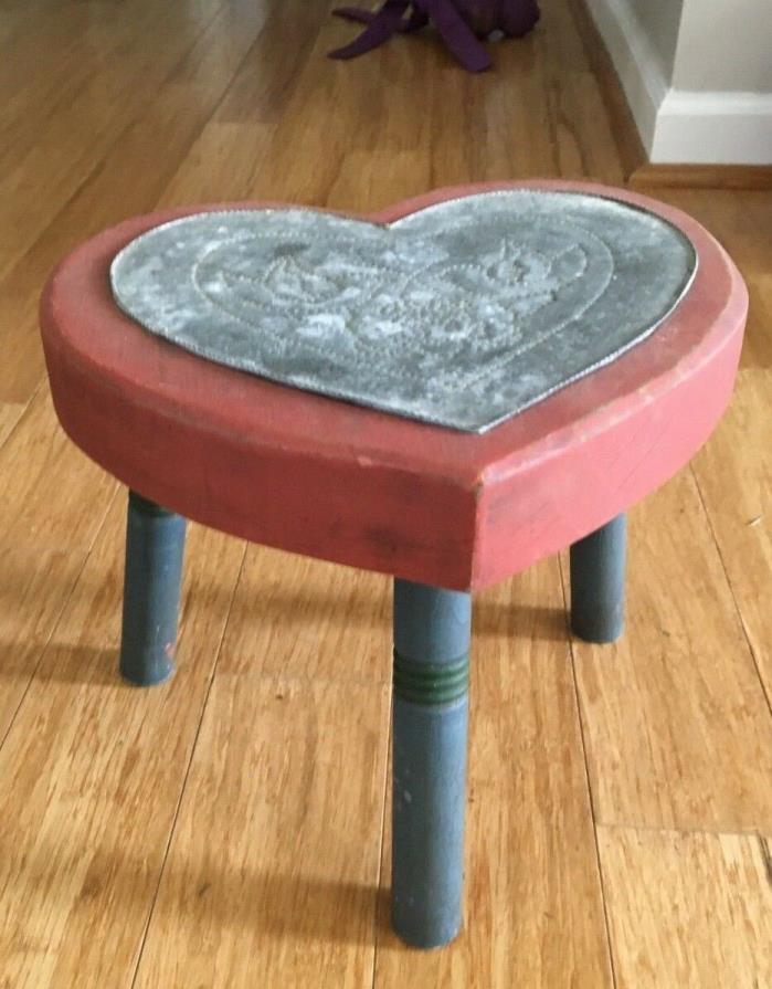 VINTAGE FOLK ART HEART SHAPED WOOD STOOL WITH PUNCHED TIN DESIGN