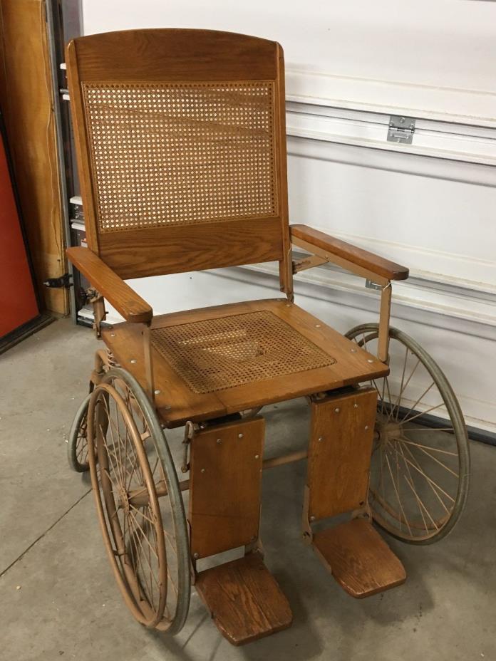 ORIGINAL Antique Vintage WOODEN WICKER WHEELCHAIR Arrow 4 wheeled Erie Penn OLD