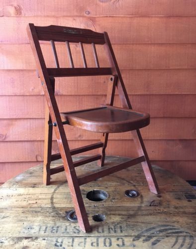 1940s VINTAGE CHILDS SOLID WOOD FOLDING CHAIR BABEE-TENDA