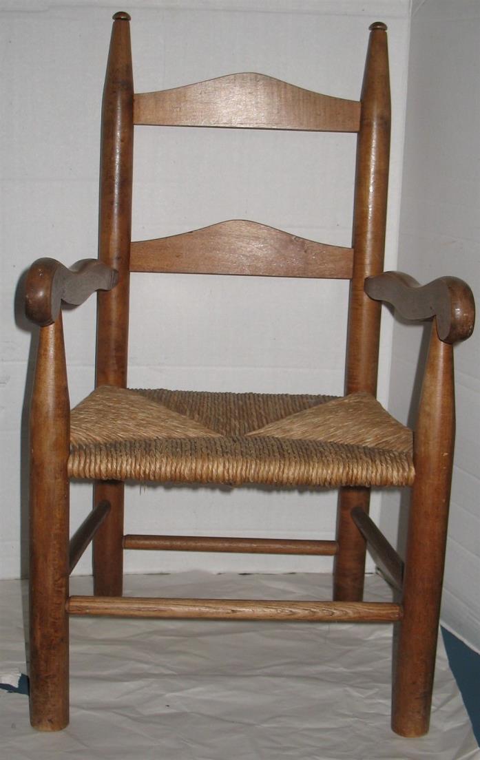 Antique Vtg Solid Wooden Rush Seat Child Size Kids Childrens Ladderback Chair