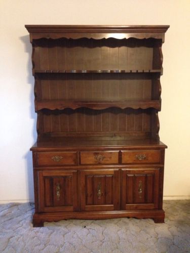 Bassett Furniture Antique China Cabinet Hutch Bar