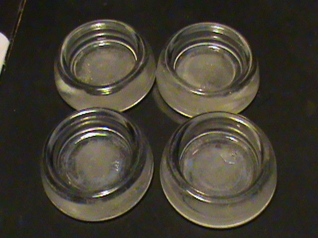 VINTAGE~Set of 4 Clear Smooth Glass 2.5