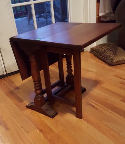THE BARTLEY COLLECTION ? COACH TABLE ? PETITE HARD WOOD DROP LEAF TABLE
