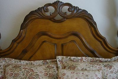 DESIGNER QUEEN SIZE HEADBOARD & FOOTBOARD WITH WOOD FRAME