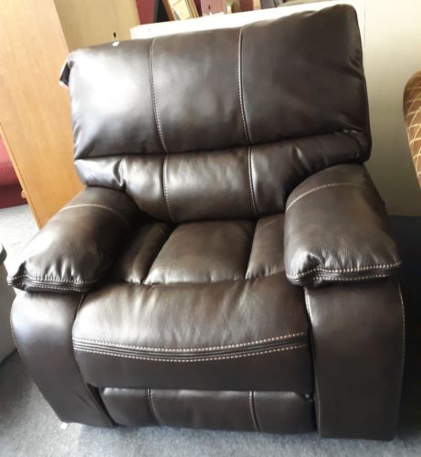 Coaster Willemse Faux Leather Glider Recliner in Black