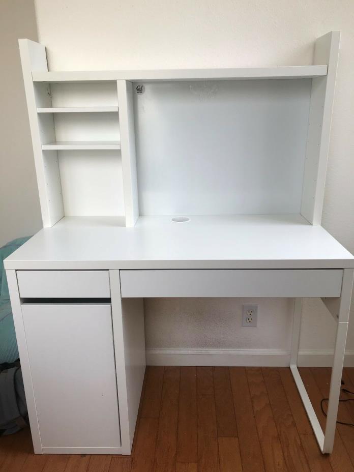 IKEA MICKE Desk (White) w/ Top Shelf & Drawers, Excellent Condtn,Mountain View