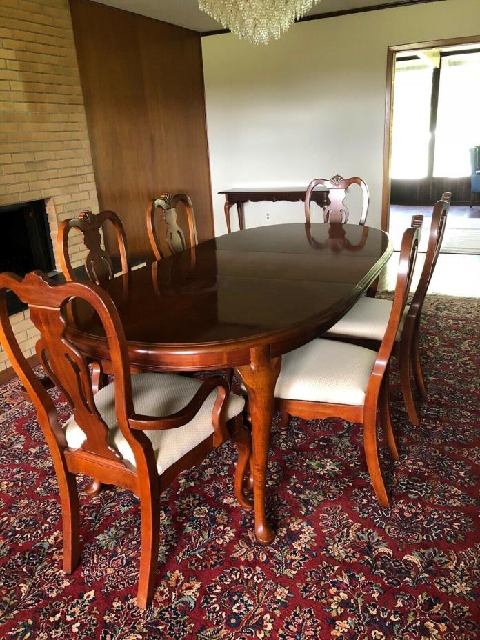Thomasville formal  dining room set